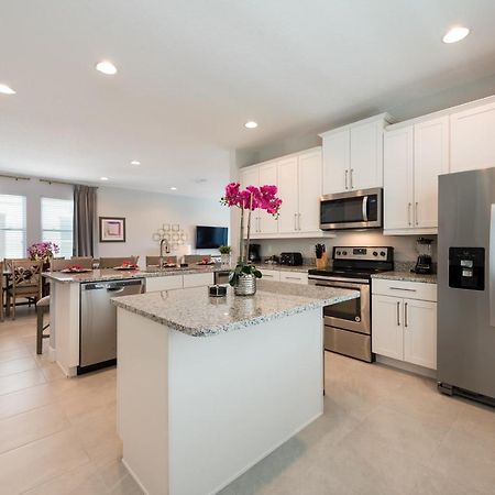 Vibrant Home By Rentyl Near Disney With Private Pool, Foosball Table & Resort Amenities - 7418M Orlando Eksteriør bilde